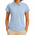 Polo femme taille M en maille bleu clair à manches courtes style classique